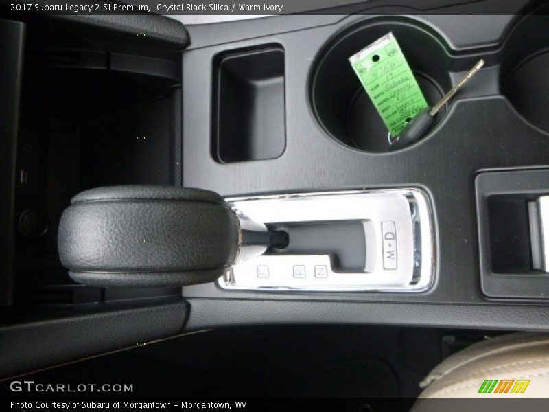 Crystal Black Silica / Warm Ivory 2017 Subaru Legacy 2.5i Premium