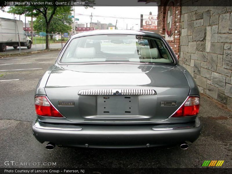 Quartz / Oatmeal 2003 Jaguar XJ Vanden Plas