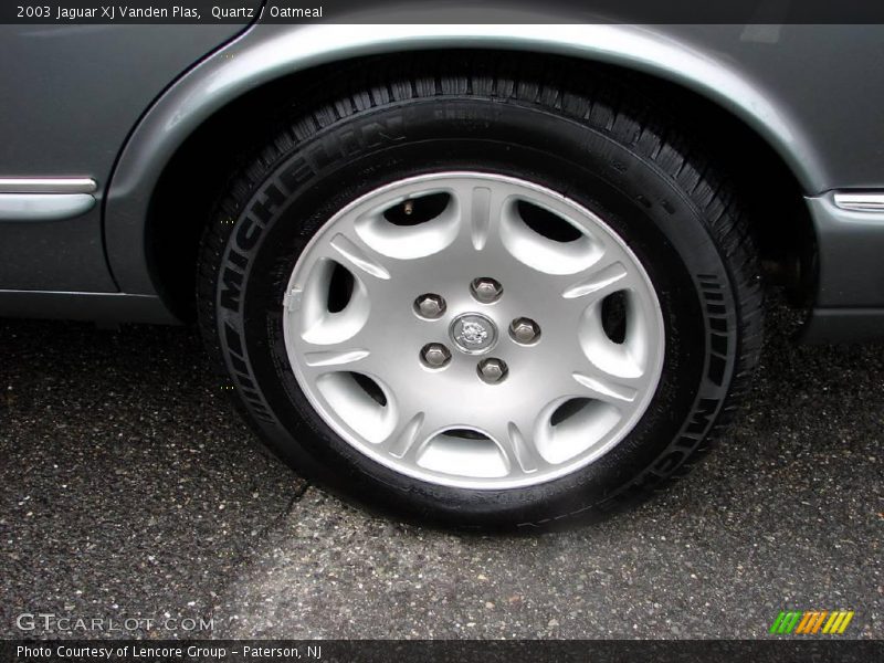 Quartz / Oatmeal 2003 Jaguar XJ Vanden Plas