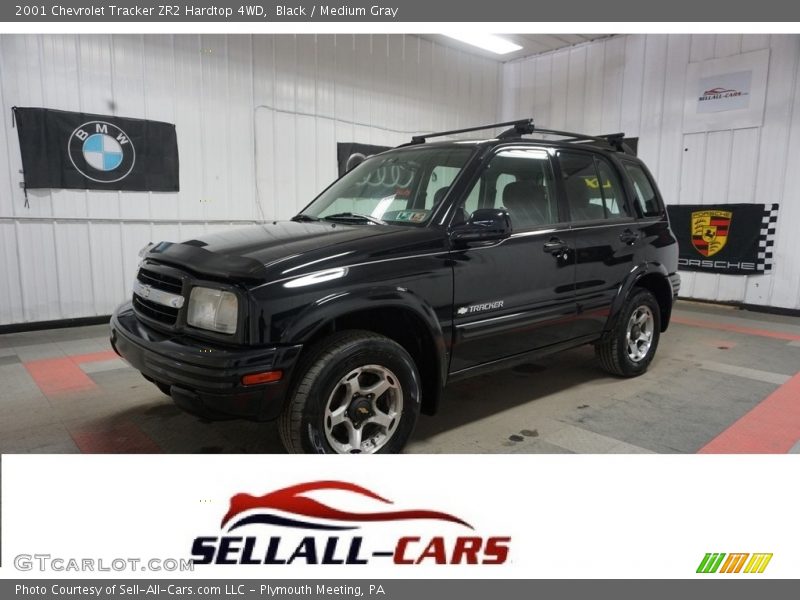 Black / Medium Gray 2001 Chevrolet Tracker ZR2 Hardtop 4WD