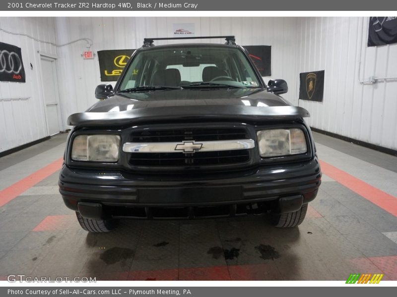 Black / Medium Gray 2001 Chevrolet Tracker ZR2 Hardtop 4WD