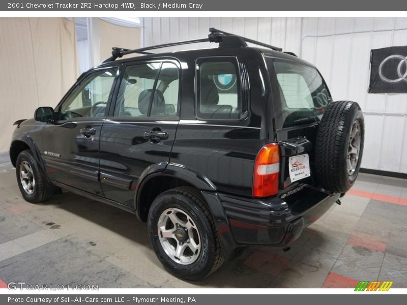 Black / Medium Gray 2001 Chevrolet Tracker ZR2 Hardtop 4WD