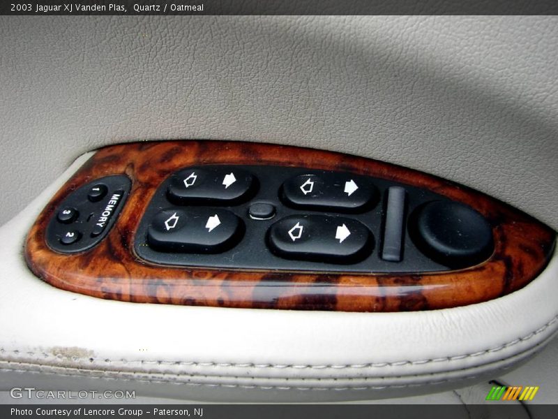 Quartz / Oatmeal 2003 Jaguar XJ Vanden Plas