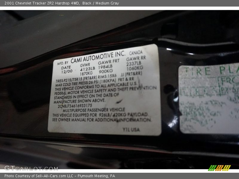 Black / Medium Gray 2001 Chevrolet Tracker ZR2 Hardtop 4WD