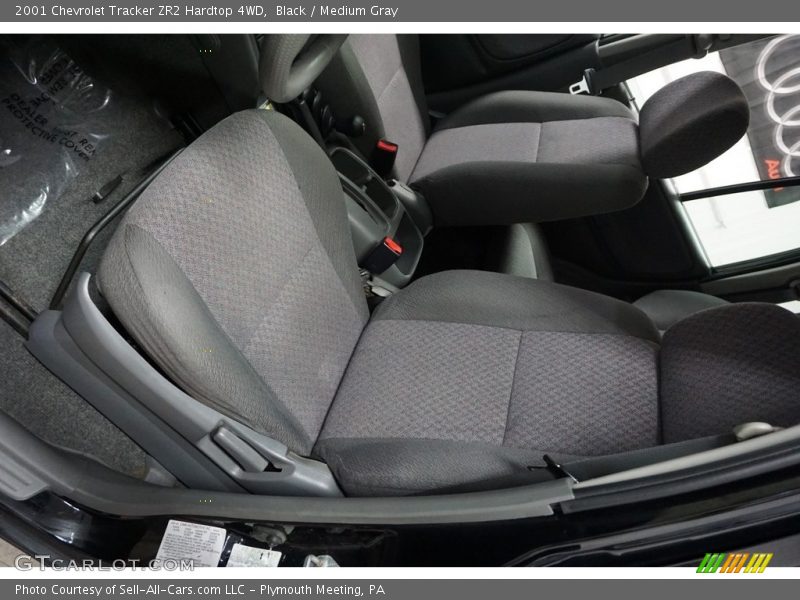 Black / Medium Gray 2001 Chevrolet Tracker ZR2 Hardtop 4WD