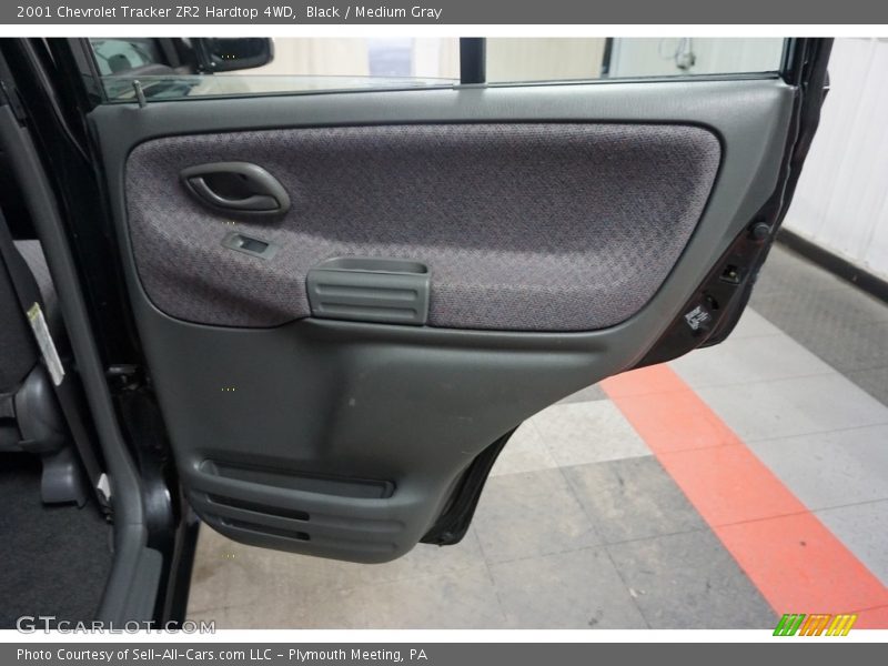 Black / Medium Gray 2001 Chevrolet Tracker ZR2 Hardtop 4WD