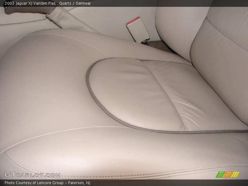 Quartz / Oatmeal 2003 Jaguar XJ Vanden Plas