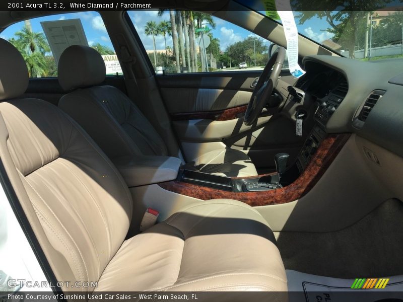 White Diamond / Parchment 2001 Acura TL 3.2