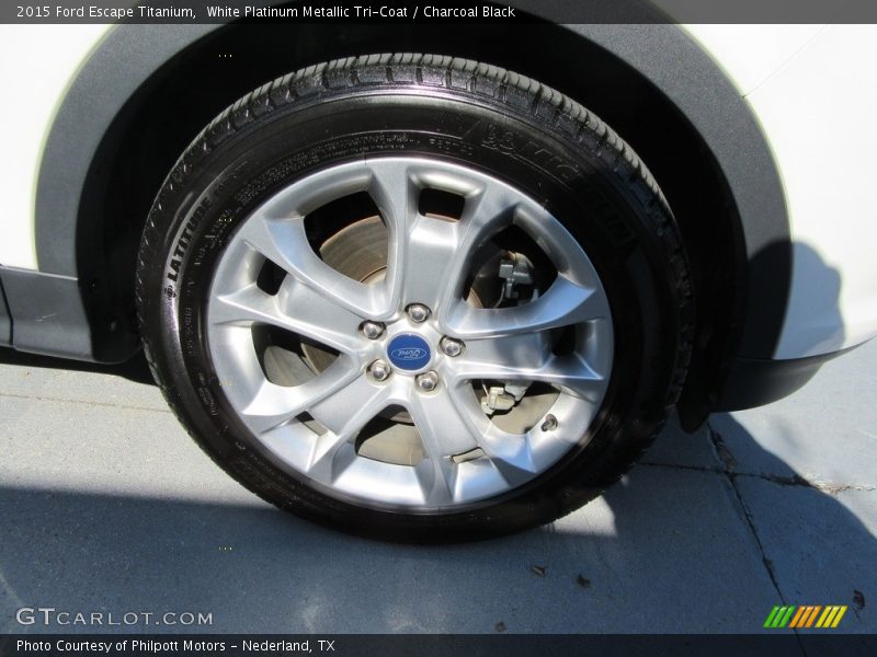White Platinum Metallic Tri-Coat / Charcoal Black 2015 Ford Escape Titanium