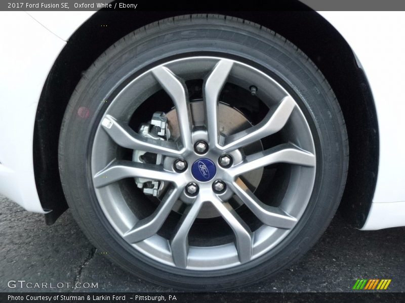 Oxford White / Ebony 2017 Ford Fusion SE