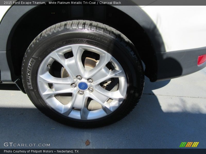 White Platinum Metallic Tri-Coat / Charcoal Black 2015 Ford Escape Titanium