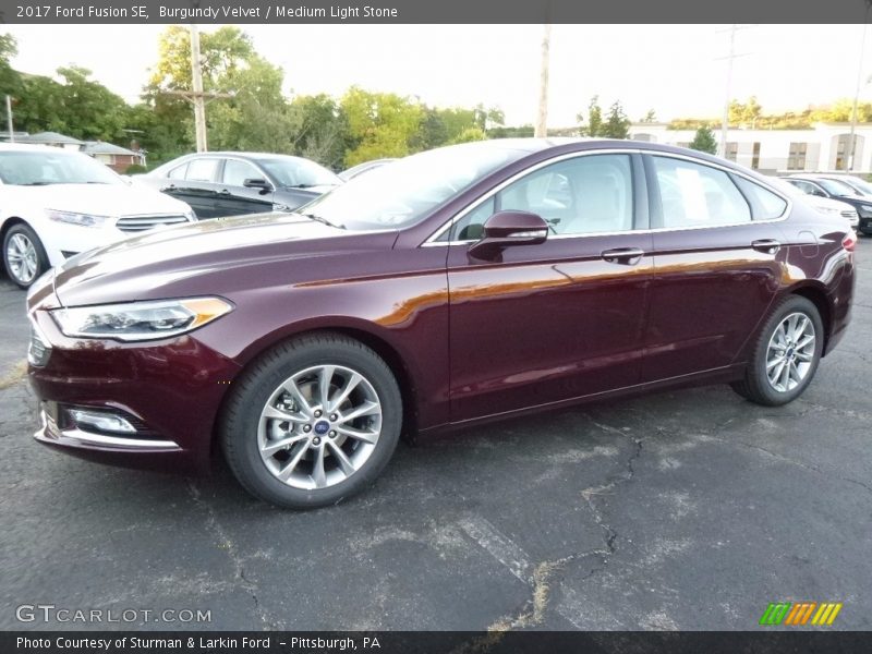 Burgundy Velvet / Medium Light Stone 2017 Ford Fusion SE