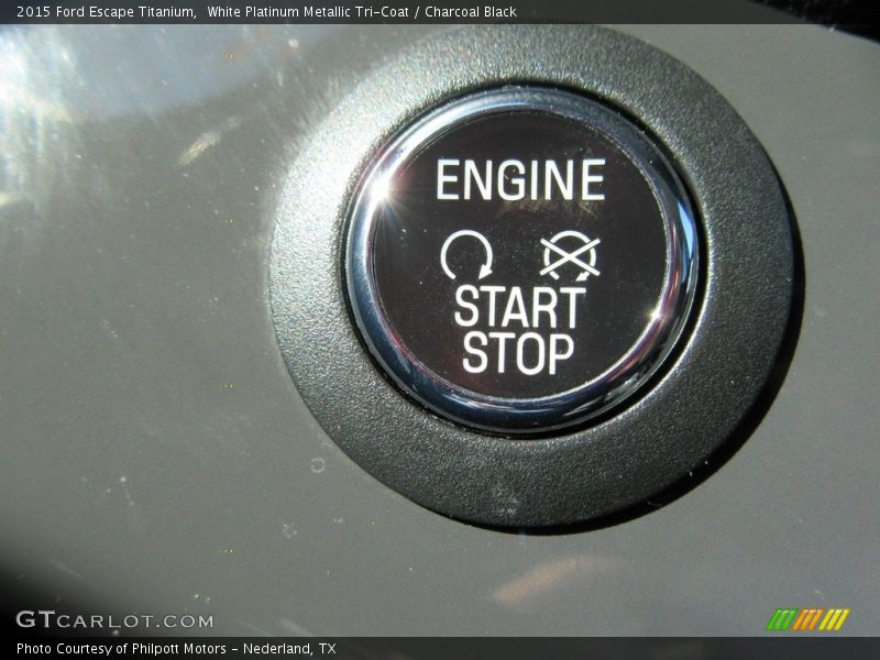 White Platinum Metallic Tri-Coat / Charcoal Black 2015 Ford Escape Titanium