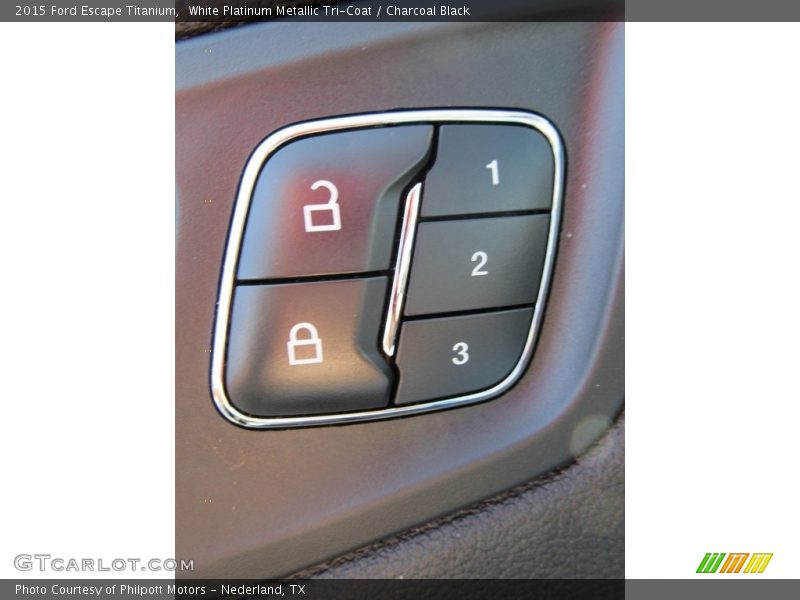White Platinum Metallic Tri-Coat / Charcoal Black 2015 Ford Escape Titanium
