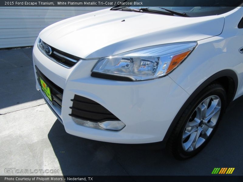 White Platinum Metallic Tri-Coat / Charcoal Black 2015 Ford Escape Titanium