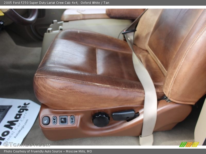 Oxford White / Tan 2005 Ford F250 Super Duty Lariat Crew Cab 4x4