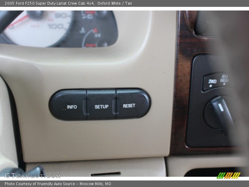 Oxford White / Tan 2005 Ford F250 Super Duty Lariat Crew Cab 4x4