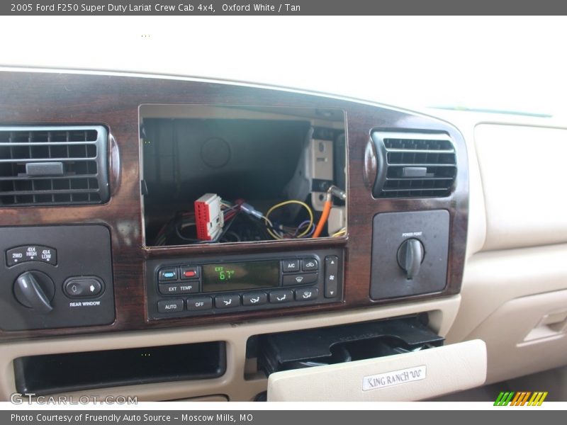 Oxford White / Tan 2005 Ford F250 Super Duty Lariat Crew Cab 4x4