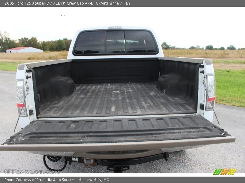 Oxford White / Tan 2005 Ford F250 Super Duty Lariat Crew Cab 4x4