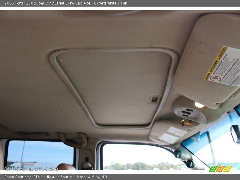 Oxford White / Tan 2005 Ford F250 Super Duty Lariat Crew Cab 4x4