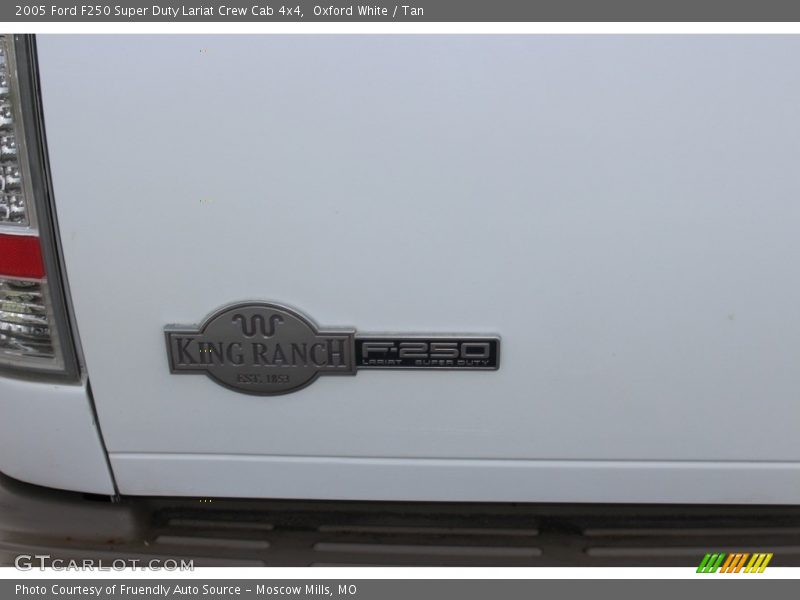 Oxford White / Tan 2005 Ford F250 Super Duty Lariat Crew Cab 4x4