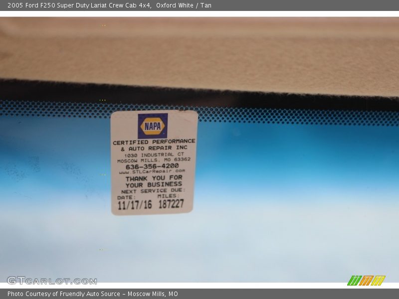 Oxford White / Tan 2005 Ford F250 Super Duty Lariat Crew Cab 4x4