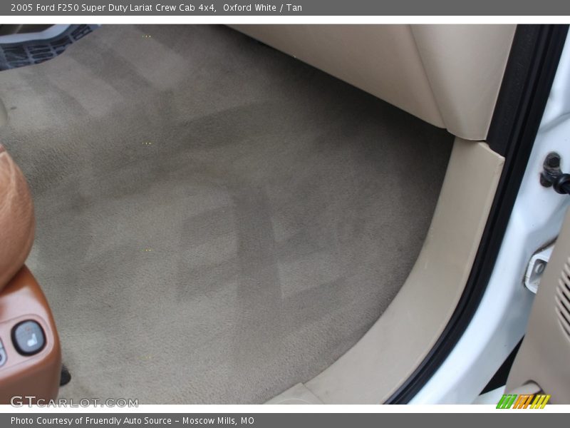Oxford White / Tan 2005 Ford F250 Super Duty Lariat Crew Cab 4x4