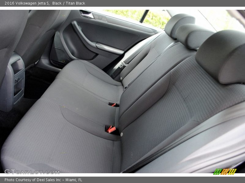 Black / Titan Black 2016 Volkswagen Jetta S