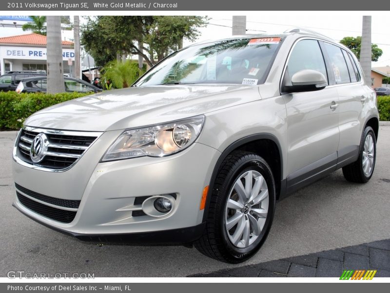 White Gold Metallic / Charcoal 2011 Volkswagen Tiguan SE