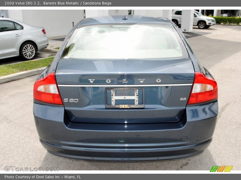 Barents Blue Metallic / Sandstone Beige 2009 Volvo S80 3.2