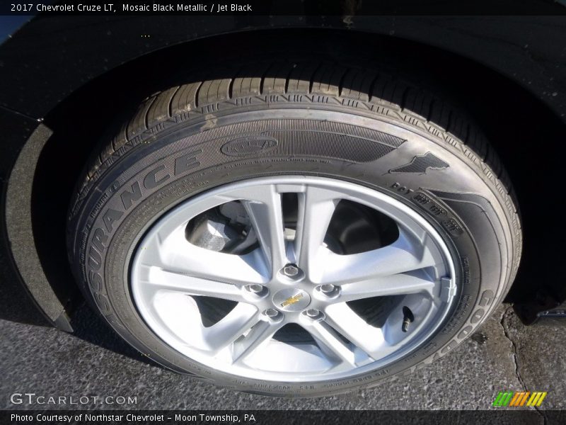 Mosaic Black Metallic / Jet Black 2017 Chevrolet Cruze LT
