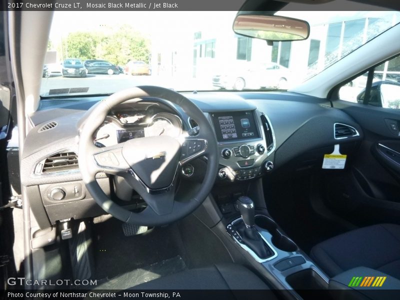 Mosaic Black Metallic / Jet Black 2017 Chevrolet Cruze LT
