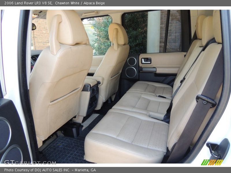 Chawton White / Alpaca Beige 2006 Land Rover LR3 V8 SE