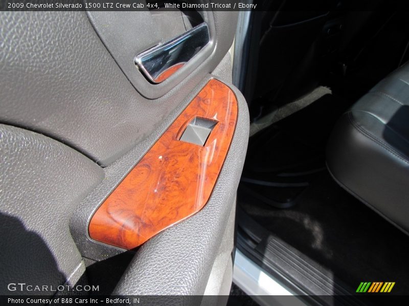 White Diamond Tricoat / Ebony 2009 Chevrolet Silverado 1500 LTZ Crew Cab 4x4