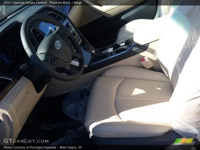 Phantom Black / Beige 2017 Hyundai Sonata Limited