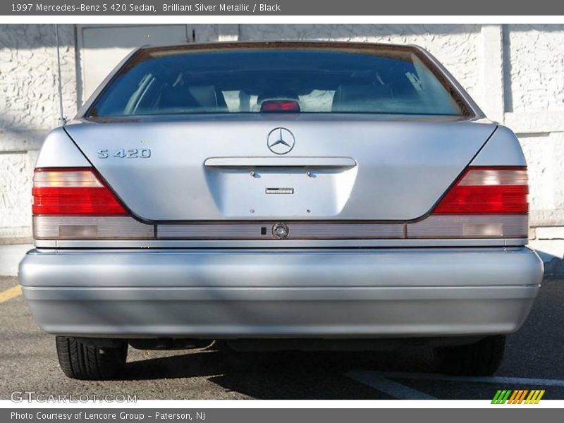 Brilliant Silver Metallic / Black 1997 Mercedes-Benz S 420 Sedan