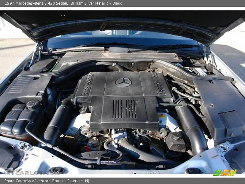 Brilliant Silver Metallic / Black 1997 Mercedes-Benz S 420 Sedan