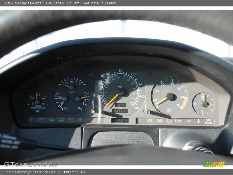 Brilliant Silver Metallic / Black 1997 Mercedes-Benz S 420 Sedan