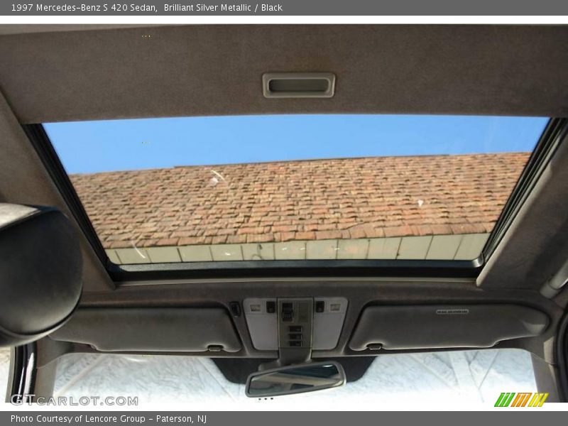 Brilliant Silver Metallic / Black 1997 Mercedes-Benz S 420 Sedan