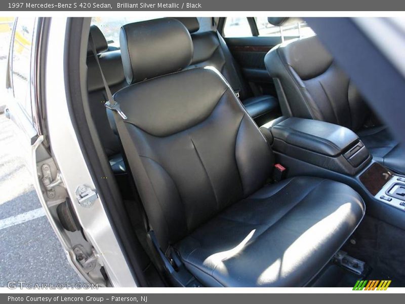 Brilliant Silver Metallic / Black 1997 Mercedes-Benz S 420 Sedan