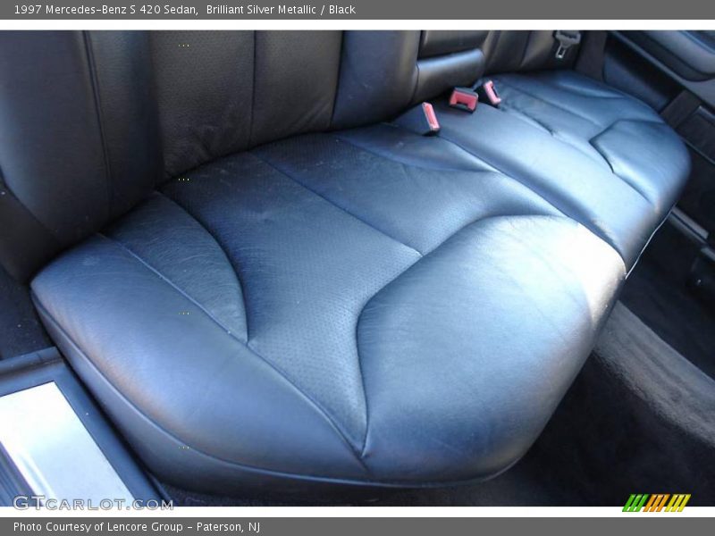 Brilliant Silver Metallic / Black 1997 Mercedes-Benz S 420 Sedan