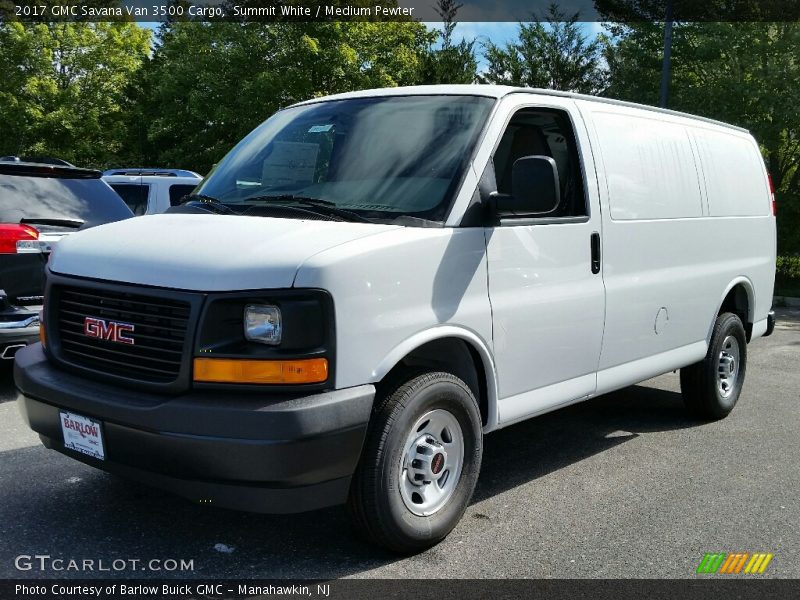 Summit White / Medium Pewter 2017 GMC Savana Van 3500 Cargo