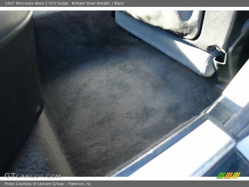 Brilliant Silver Metallic / Black 1997 Mercedes-Benz S 420 Sedan