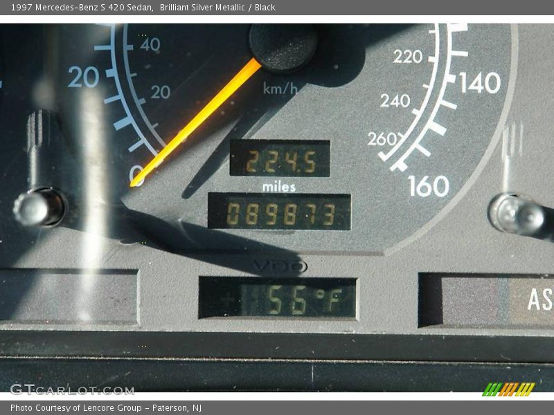 Brilliant Silver Metallic / Black 1997 Mercedes-Benz S 420 Sedan
