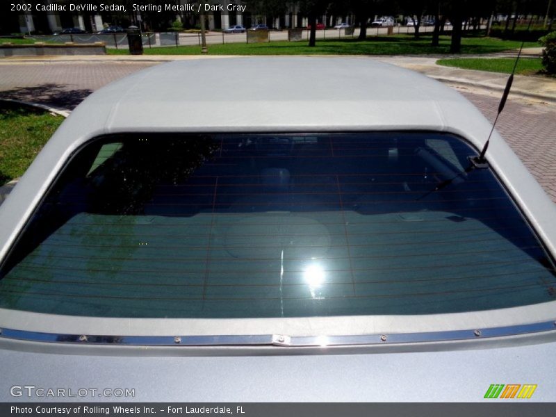 Sterling Metallic / Dark Gray 2002 Cadillac DeVille Sedan