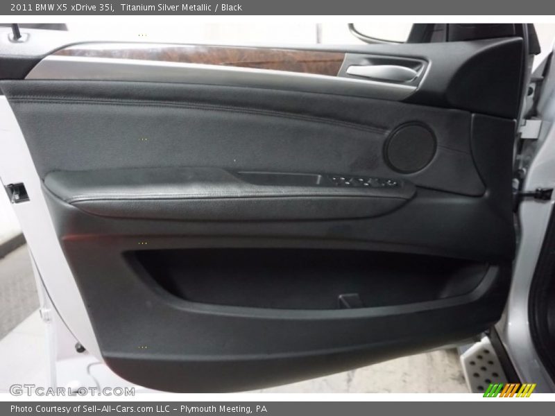 Titanium Silver Metallic / Black 2011 BMW X5 xDrive 35i