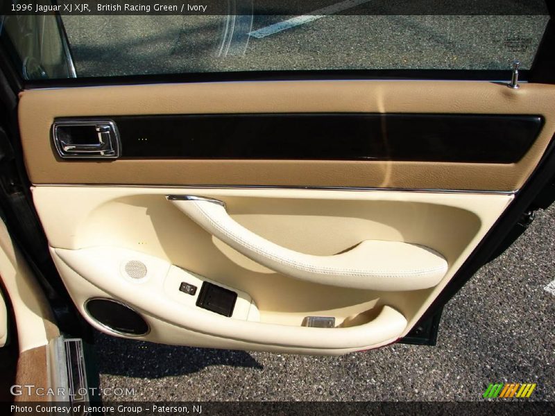 British Racing Green / Ivory 1996 Jaguar XJ XJR