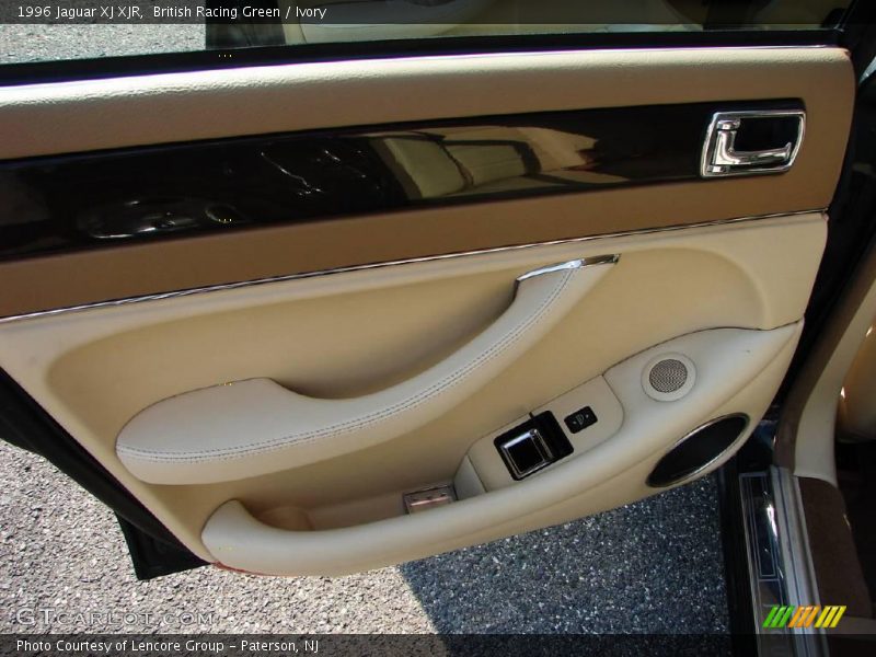British Racing Green / Ivory 1996 Jaguar XJ XJR