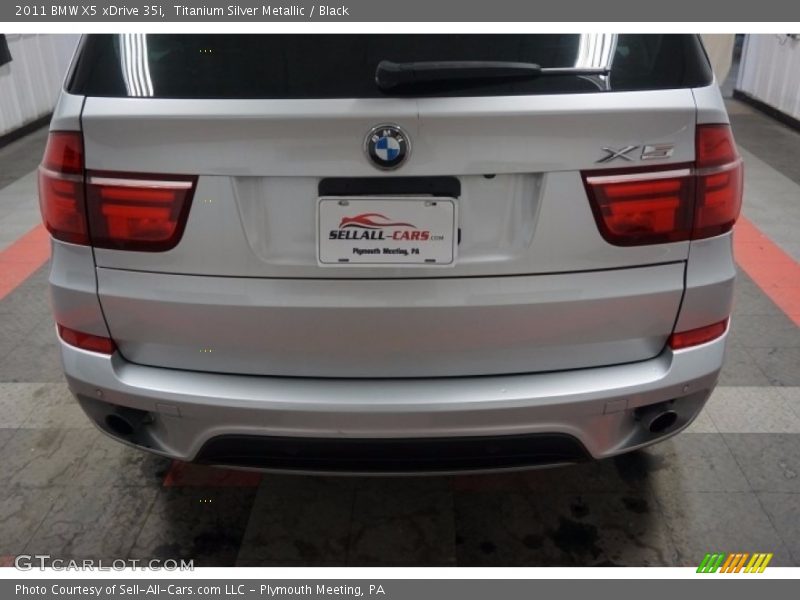 Titanium Silver Metallic / Black 2011 BMW X5 xDrive 35i