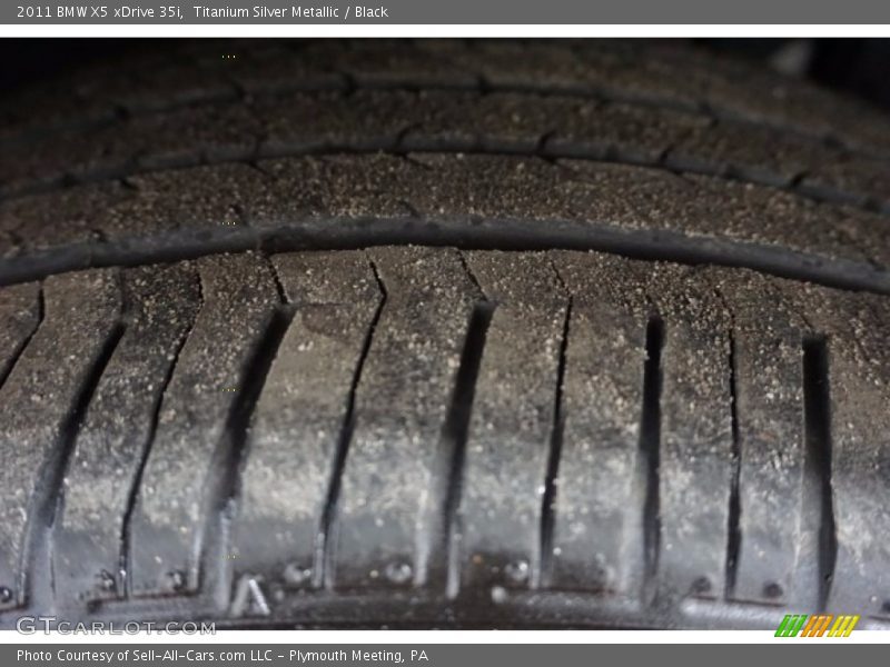 Titanium Silver Metallic / Black 2011 BMW X5 xDrive 35i